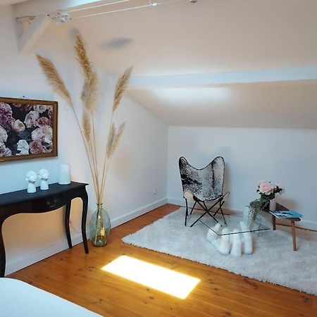 Appartement Proche Aeroport & Indret Бугене Экстерьер фото